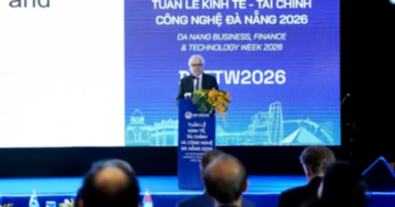 Giáo sư Nobel Kinh tế Paul Romer khuyên Việt Nam chủ động xây dựng AI phục vụ người dân