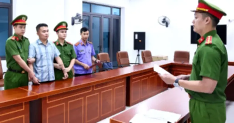 Giáo viên Trường chuyên Tuyên Quang bị bắt vụ 146 điểm 10 môn Toán
