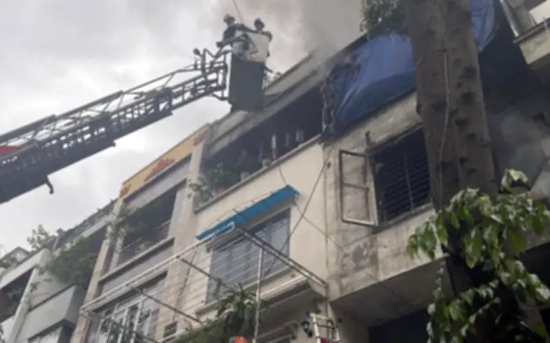 Hà Nội chỉ đạo khắc phục hậu quả vụ cháy nhà dân tại Văn Phú khiến 2 người tử vong