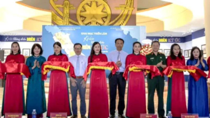 Họa sĩ Nguyễn Văn Nguyên hiến tặng gần 150 ký họa chiến tranh