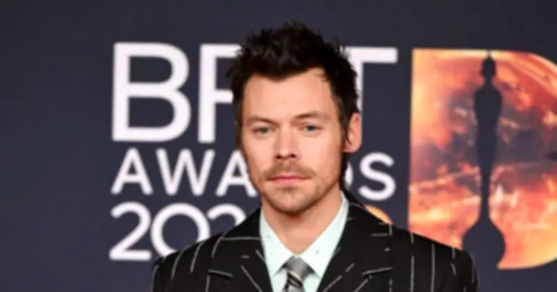 Harry Styles phá kỷ lục Taylor Swift với 12 đêm diễn tại Wembley