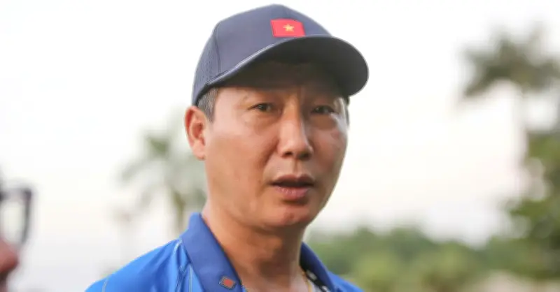 HLV Kim Sang-sik nói thẳng về cầu thủ nhập tịch ở tuyển Việt Nam