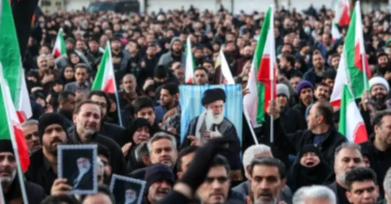 Hàng triệu người Iran tham dự lễ tang lãnh tụ tối cao Ali Khamenei