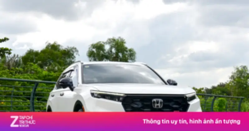 Honda CR-V Hybrid lắp ráp giá 1,25 tỷ đồng: Giảm 9 triệu, cạnh tranh ra sao?