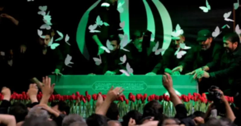 Iran gửi thông điệp tới Mỹ qua lễ tang cố lãnh tụ Khamenei