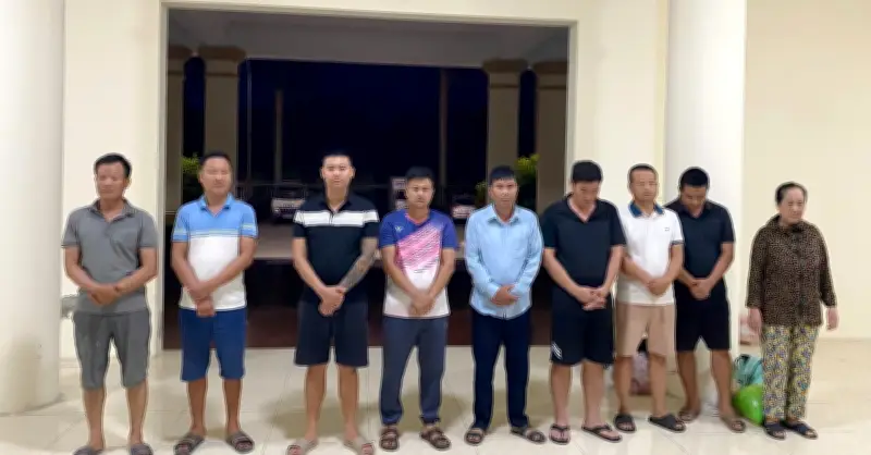Khởi tố 10 người trong đường dây cá độ bóng đá giao dịch 1,3 tỷ đồng mỗi ngày