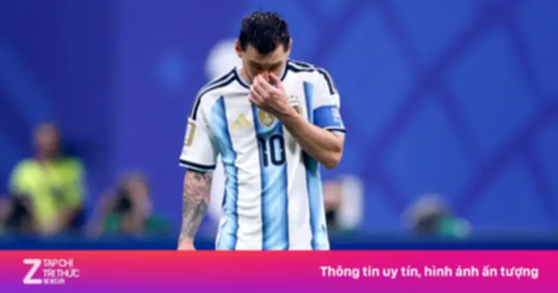 Lý do Messi đá hỏng phạt đền: Chạy đà ngắn, không ngắt nhịp