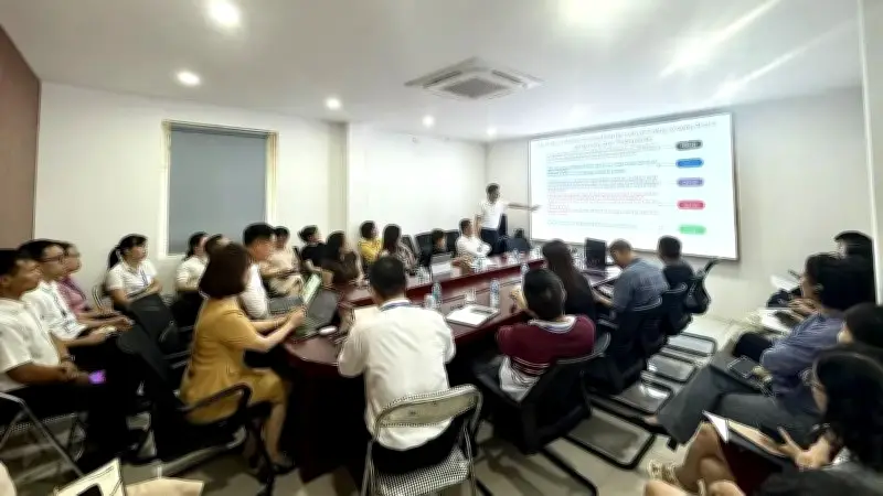 Lao động Việt Nam 6 tháng đầu 2026: 53,7 triệu người, thu nhập 9 triệu đồng