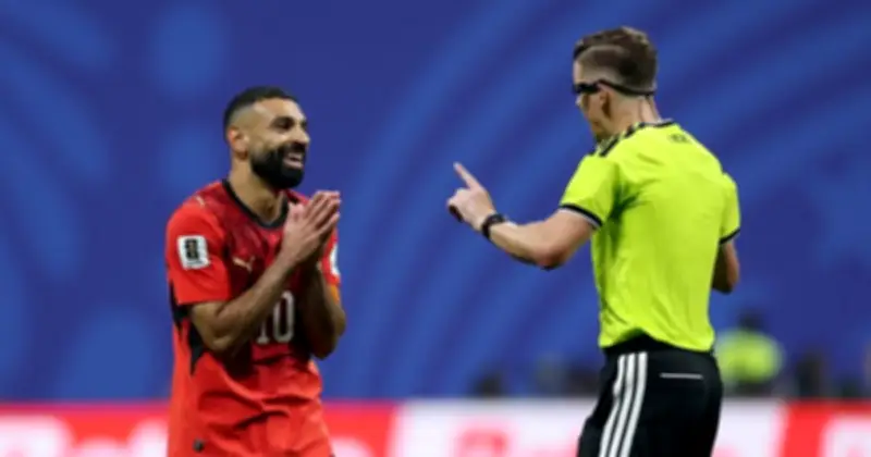 LĐBĐ Ai Cập gửi đơn kiện FIFA tố trọng tài thiên vị Messi