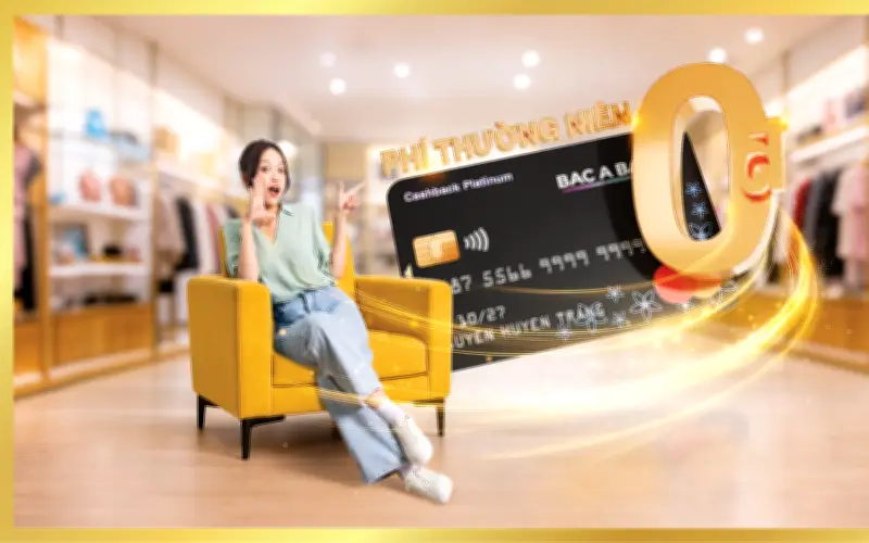 Lợi ích sở hữu thẻ tín dụng quốc tế thứ hai: Miễn phí thường niên và quản lý tài chính gia đình