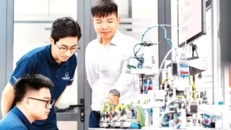 Mô hình hợp tác 3 nhà: Giải pháp đột phá giáo dục và đổi mới sáng tạo