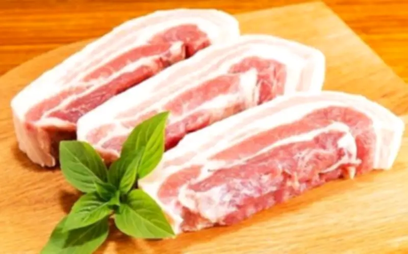 Mỡ lợn hay dầu ăn tốt hơn? Chuyên gia chỉ cách dùng đúng