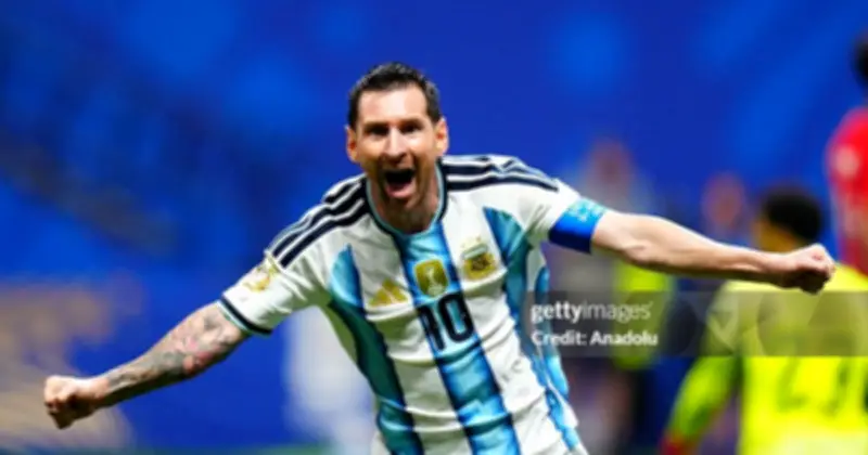 Messi hỏng penalty, Argentina ngược dòng 3-2 Ai Cập vào tứ kết World Cup 2026