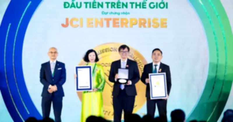 Mắt Sài Gòn là hệ thống bệnh viện mắt đầu tiên thế giới đạt JCI Enterprise