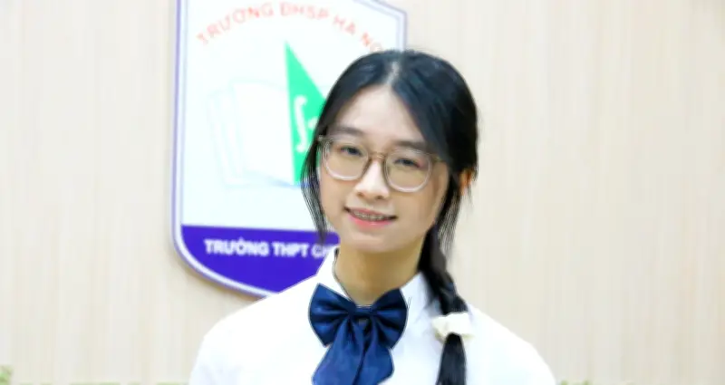 Nữ sinh trường Sư phạm là thủ khoa khối A01, á khoa thi tốt nghiệp 2026