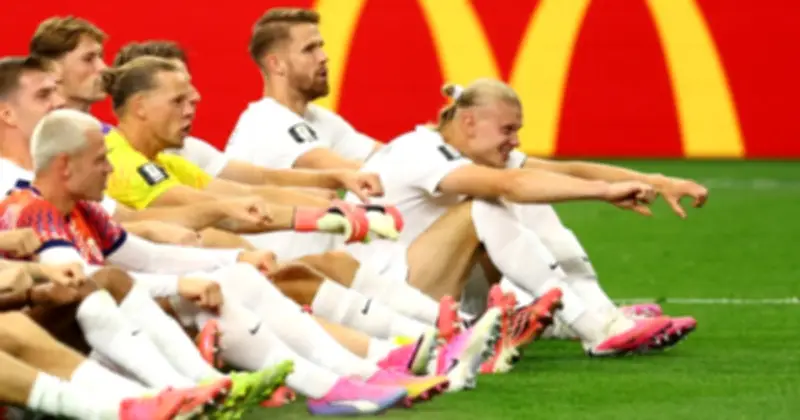 Na Uy mừng vì Neymar dự bị, HLV Ancelotti lo vì Haaland quá hay