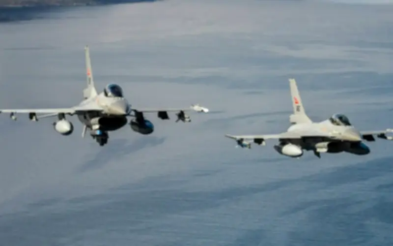 Na Uy viện trợ 92 xe bọc thép và 14 tiêm kích F-16 cho Ukraine