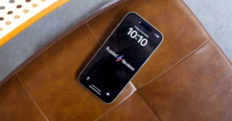 Ý nghĩa bất ngờ của biểu tượng ổ khóa bên cạnh pin trên iPhone
