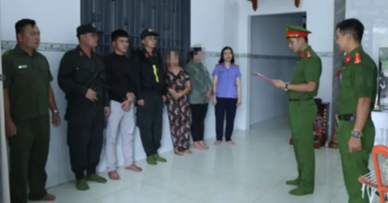 Nhóm 7 nhân viên bán trộm 1.200 tấn chì, làm đẹp sổ sách qua mặt giám đốc