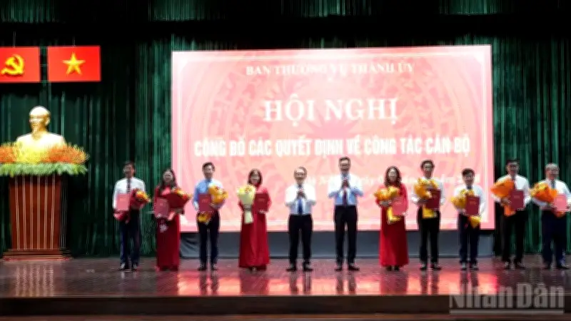 Đà Nẵng điều động, bổ nhiệm loạt nhân sự chủ chốt