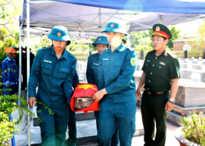 Đà Nẵng mở hơn 1.000 mộ, lấy gần 500 mẫu ADN hài cốt liệt sĩ
