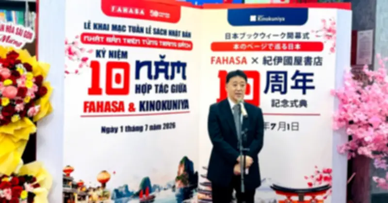 Phó tổng lãnh sự Nhật Bản kể chuyện tìm sách tiếng Việt tại Fahasa