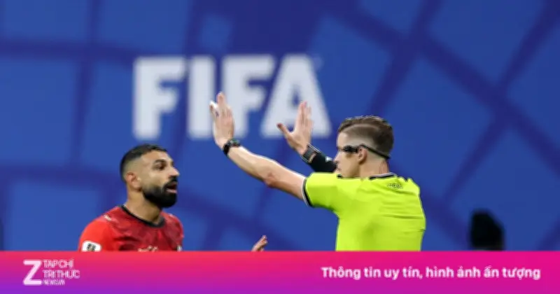 Salah đòi VAR nhưng bị trọng tài phớt lờ ở trận Argentina thắng Ai Cập