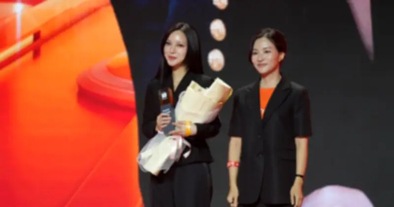 Shopee vinh danh Hannah Olala 'Best Premium Livestream Star' năm thứ ba liên tiếp