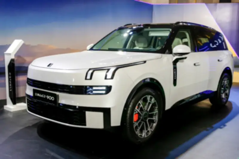 So sánh Lynk & Co 900 và Volkswagen Teramont Pro Max: SUV 3 tỷ đồng nên chọn xe nào?