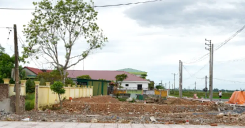 Đất Nghệ An trúng đấu giá gấp 4 lần giá khởi điểm, cảnh giác 'sóng ảo'