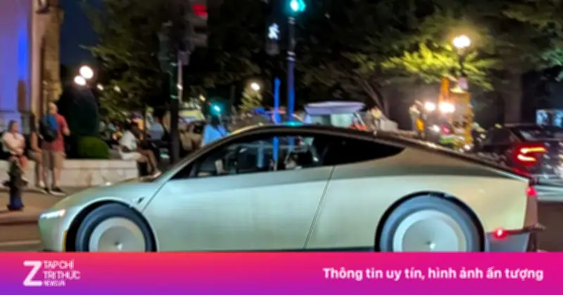 Tesla Cybercab không vô lăng chạy thử tại Mỹ, mở kỷ nguyên robotaxi