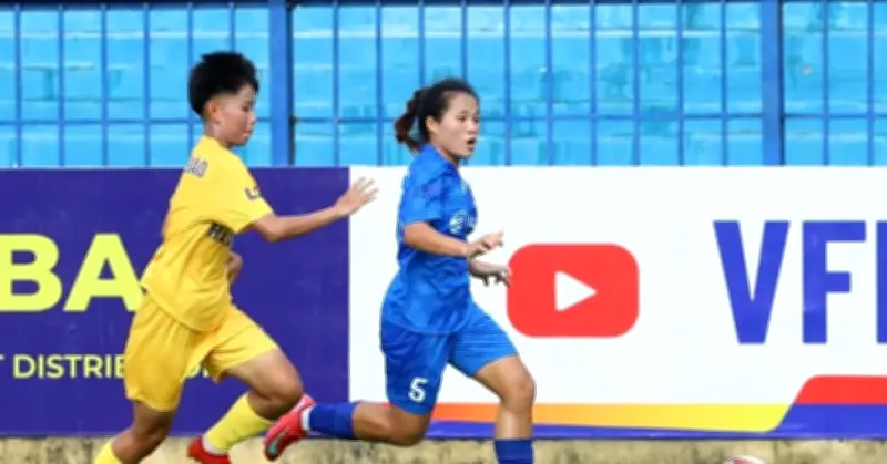 Thái Nguyên T&T thắng Hà Nội II 2-0, tạm leo lên nhì bảng