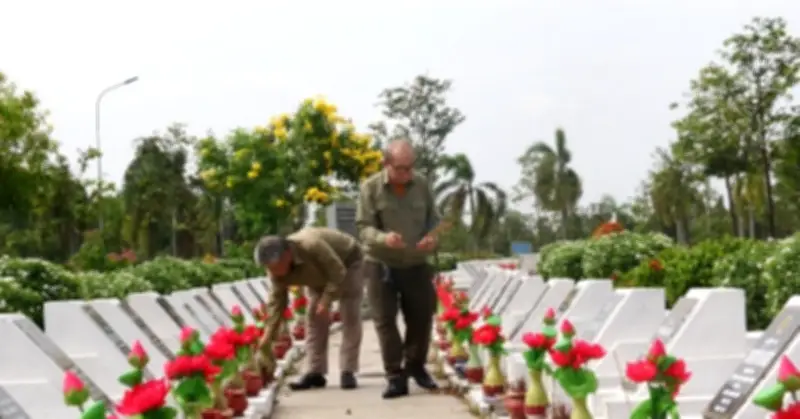 Tháng Bảy về có những ký ức chưa bao giờ khép lại