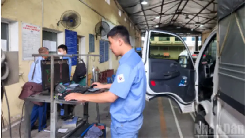 Thông tư 30/2026: Đột phá số trong đăng kiểm, ùn ứ ngày đầu do lỗi phần mềm