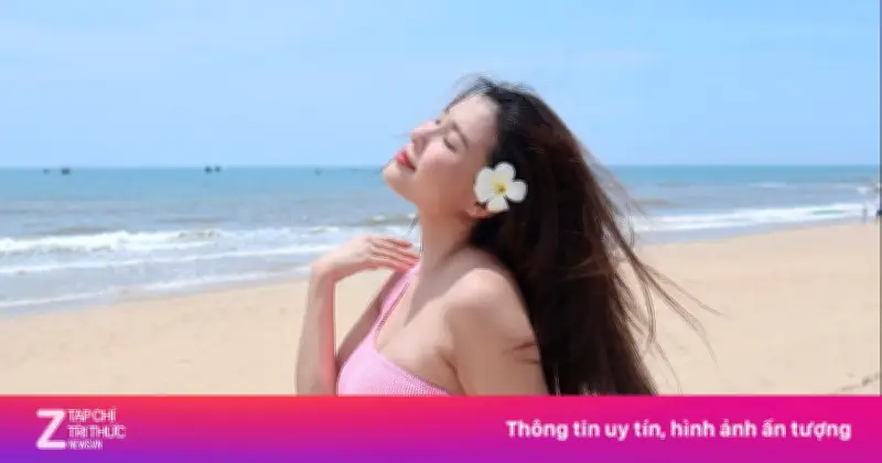 Thúy Diễm đón tuổi 40 rạng rỡ, mang thai em bé thứ hai