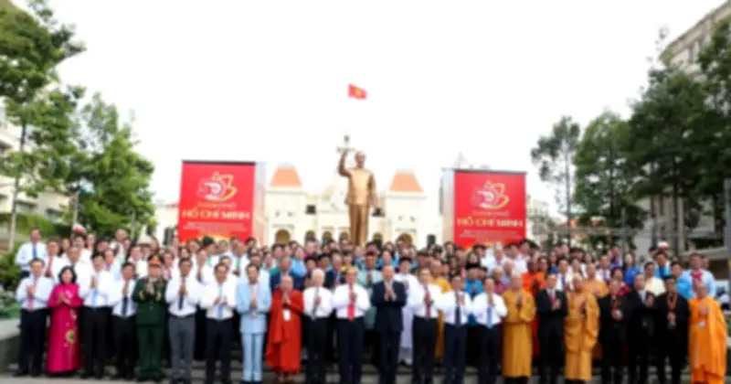 Tin đặc biệt trên báo in Thanh Niên 3.7.2026: TP.HCM 50 năm, thí sinh dưới 15 điểm, World Cup