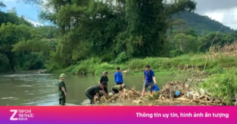 Tìm thấy thi thể bé trai sau 5 ngày mất tích ở suối Thái Nguyên