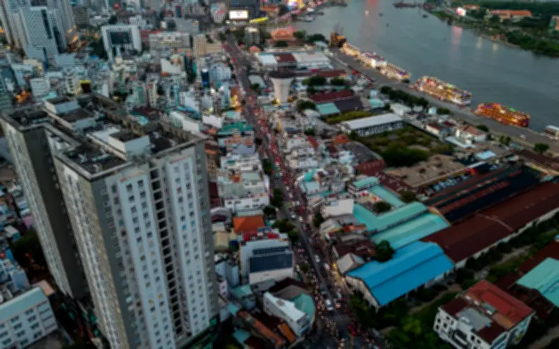 TP.HCM mở rộng đường Nguyễn Tất Thành lên 10 làn xe, giảm ùn tắc kéo dài