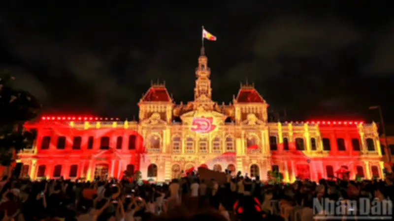 TP.HCM tổ chức 3D Mapping mừng 50 năm thành phố mang tên Bác
