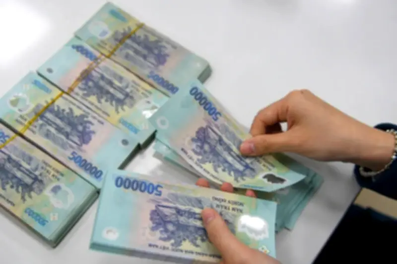 TPHCM tặng quà người có công dịp 50 năm thành phố mang tên Bác