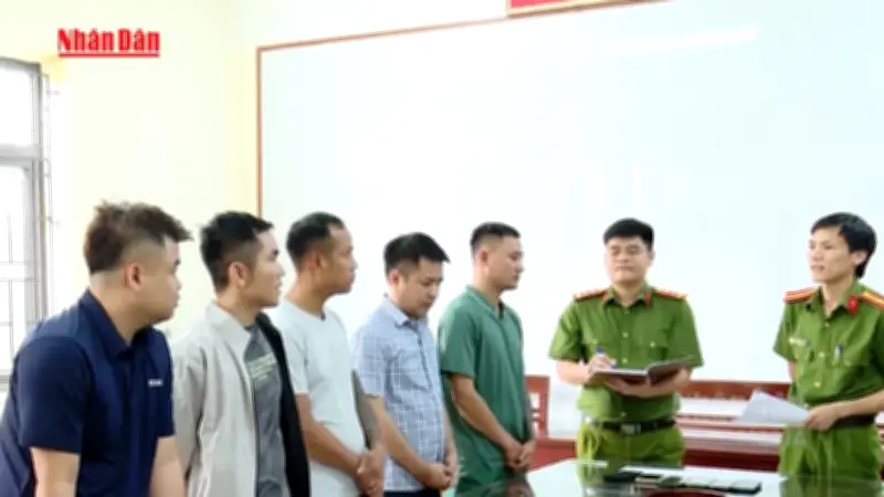 Triệt phá đường dây cá độ bóng đá 900 tỷ đồng tại Ninh Bình