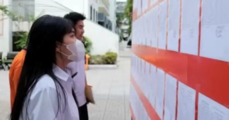 Tuyên Quang báo cáo Thủ tướng, kiểm tra toàn bộ bài thi Toán đạt điểm 10