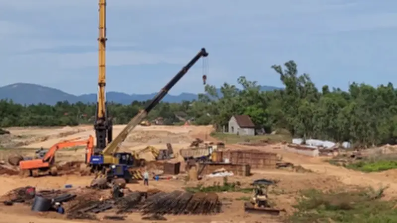 Đua tiến độ cao tốc Quy Nhơn - Pleiku trên đại công trường