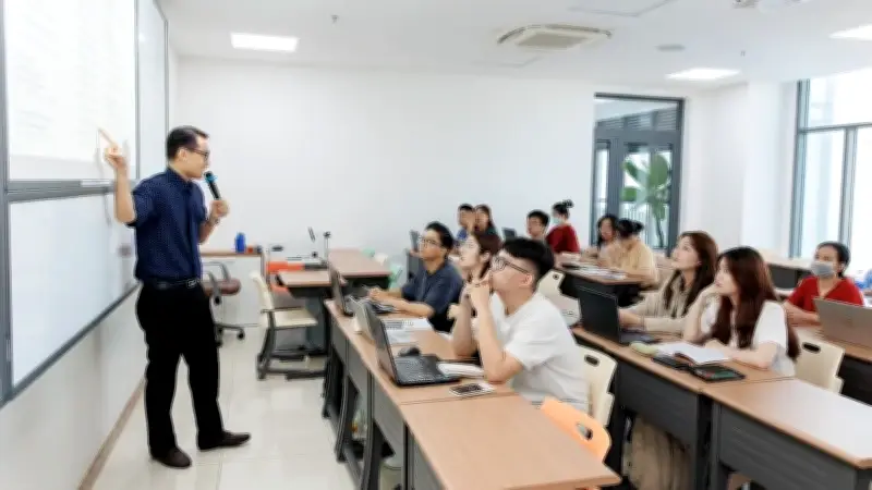 UEH công bố ngưỡng đảm bảo chất lượng đầu vào năm 2026