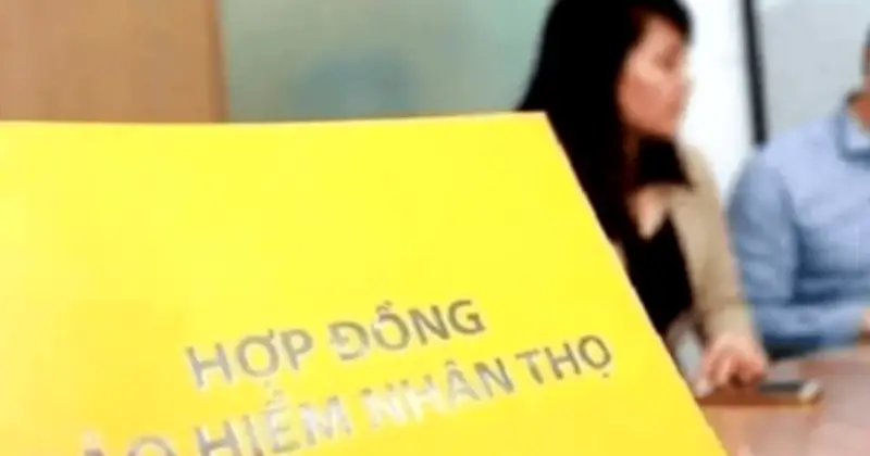 Vì sao đóng phí bảo hiểm 100 triệu chỉ rút được 35 triệu?