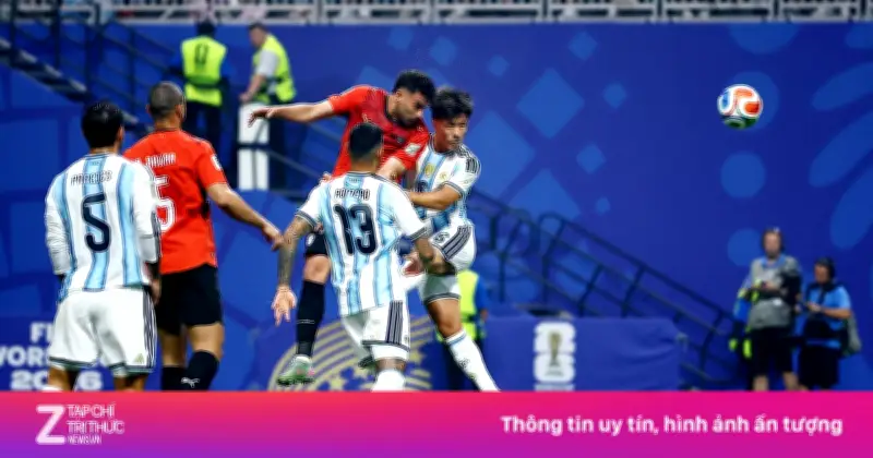 Video AI cặp mờ tỷ số 1-0 trước Argentina