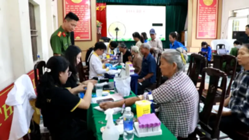 Video lấy mẫu ADN thân nhân: Chìa khóa xác định danh tính liệt sĩ