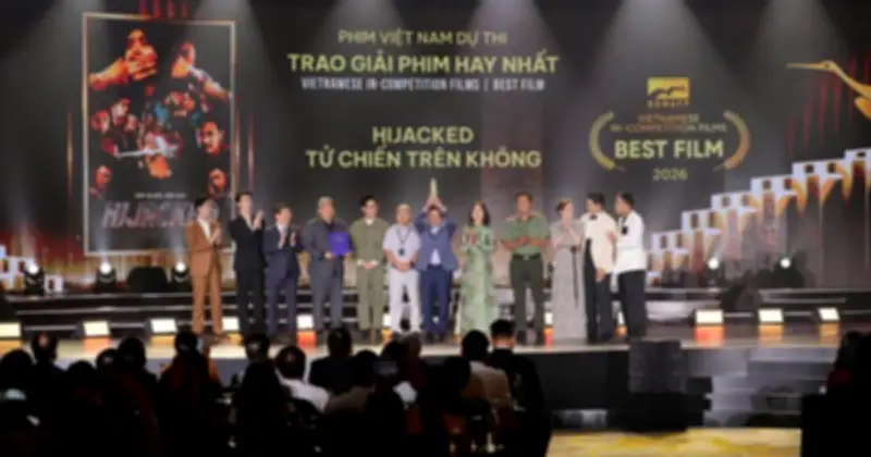 Việt Hương tiếp tục chiến thắng tại DANAFF 2026, 'Tử chiến trên không' lập cú đúp