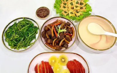 7 mâm cơm gia đình giản dị, không cầu kỳ nhưng đầy đủ dinh dưỡng