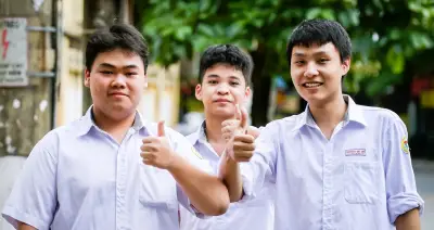 Bộ GD-ĐT công bố phổ điểm thi THPT 2026, lưu ý đăng ký nguyện vọng